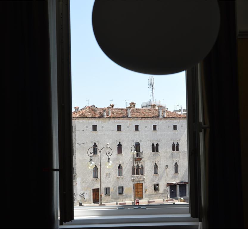 Astoria Hotel Italia Удине Экстерьер фото